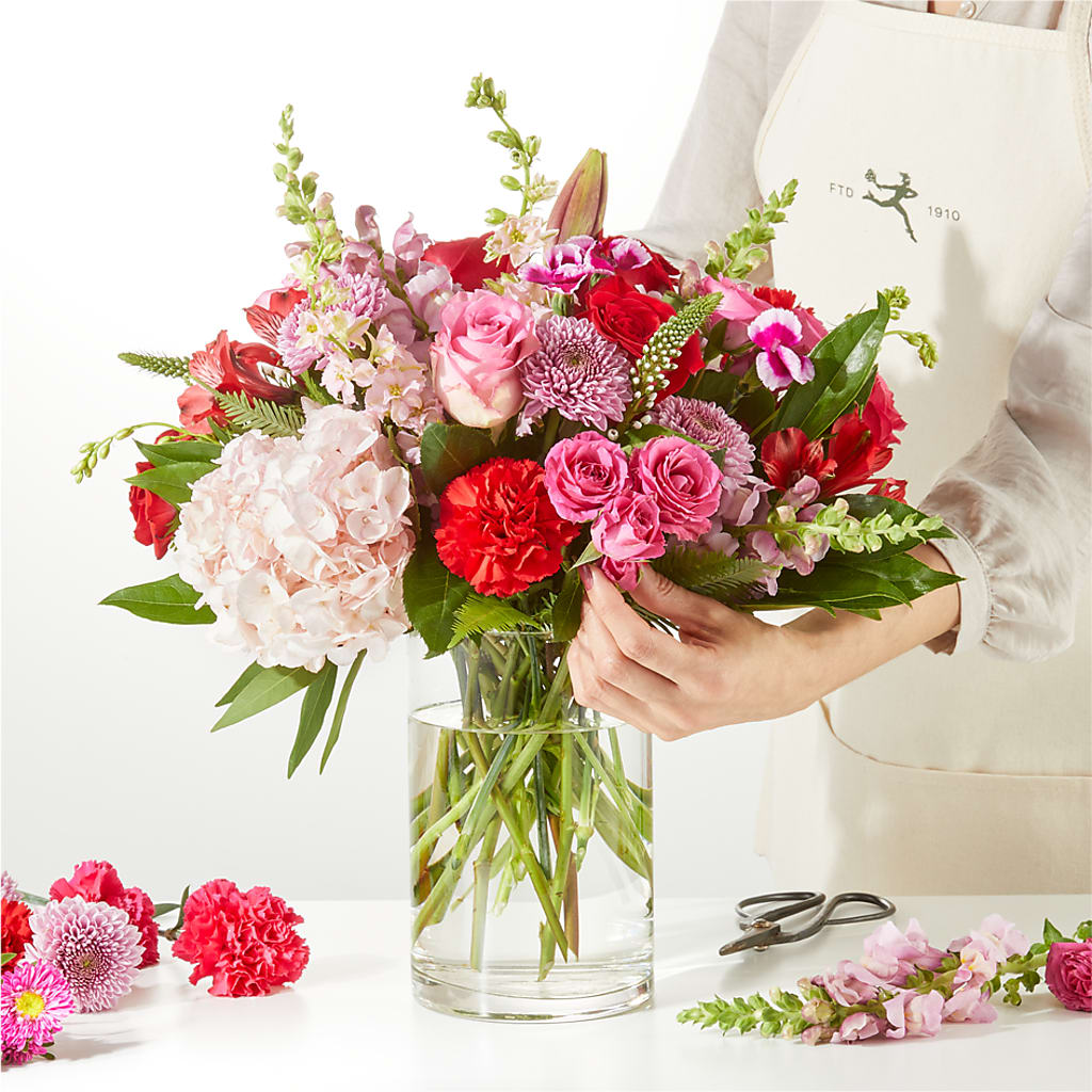 Swooning Over You - A Luxury Florist Original –  B Floral, Coalville UT