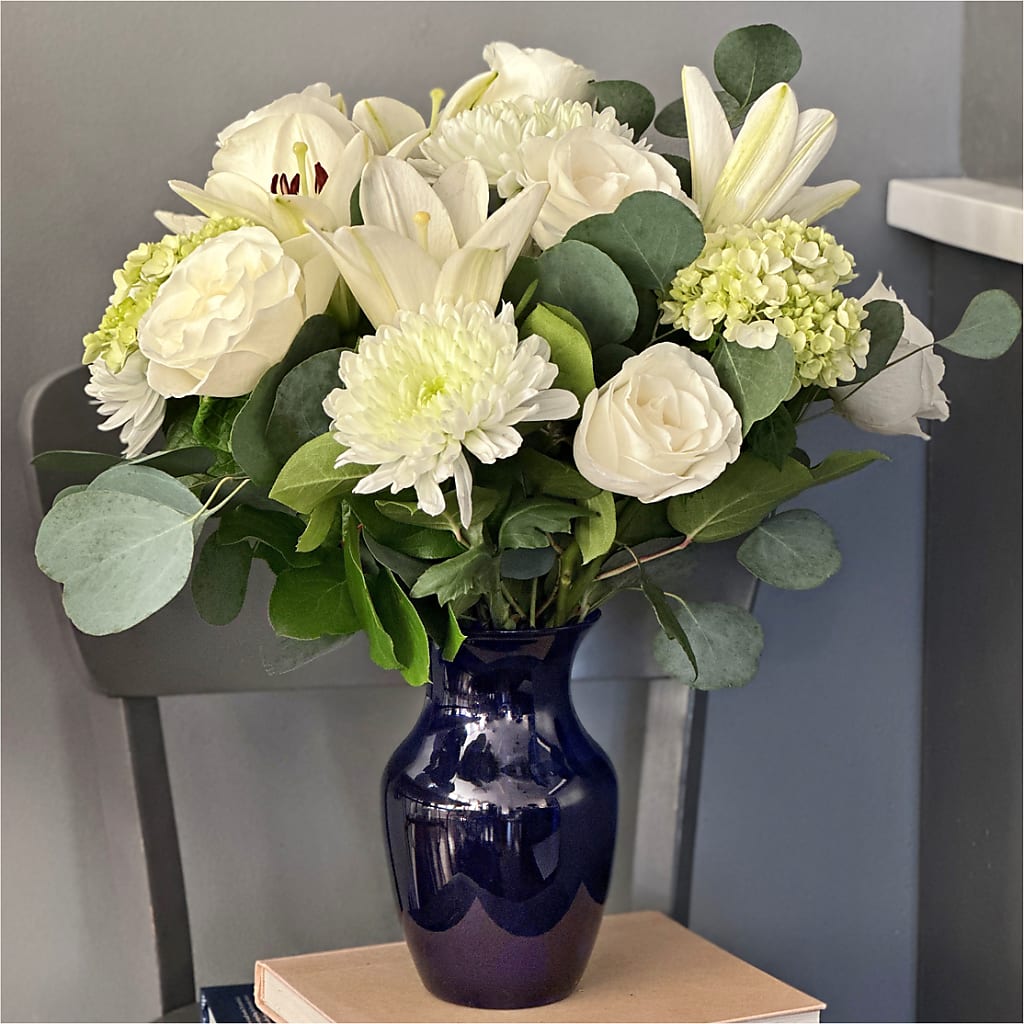 Snowy Dreams Bouquet –  B Floral, Coalville UT
