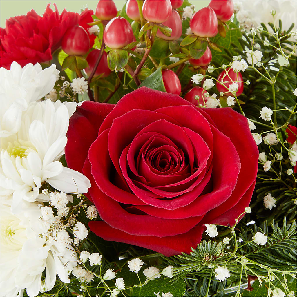 Chance of Flurries Bouquet –  B Floral, Coalville UT