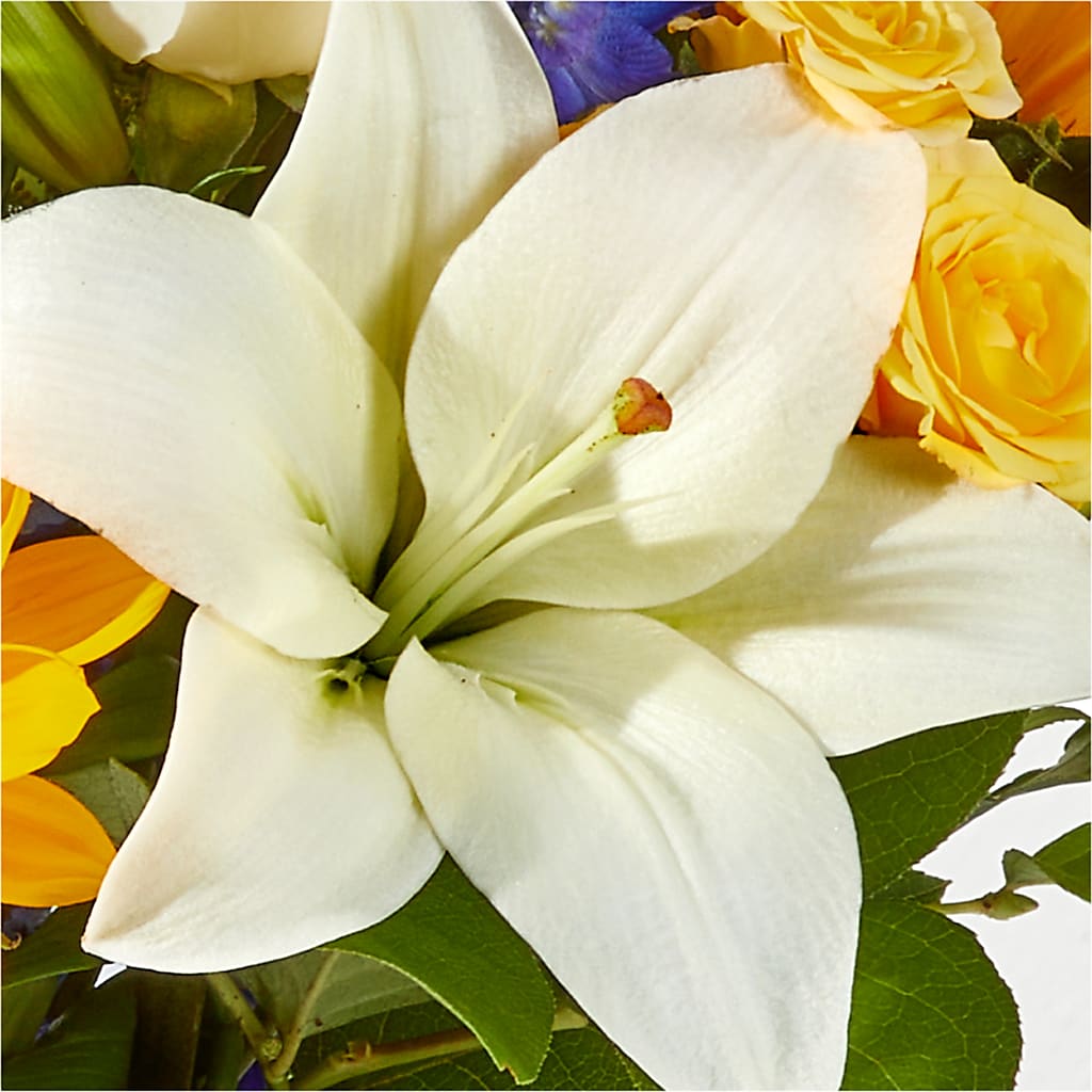 Wonderfully Sunny Bouquet –  B Floral, Coalville UT