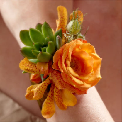 Irresistible Love Wrist Corsage –  B Floral, Coalville UT